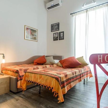 Vesuvius A Mezzocannone Apartment Napoli Ngoại thất bức ảnh