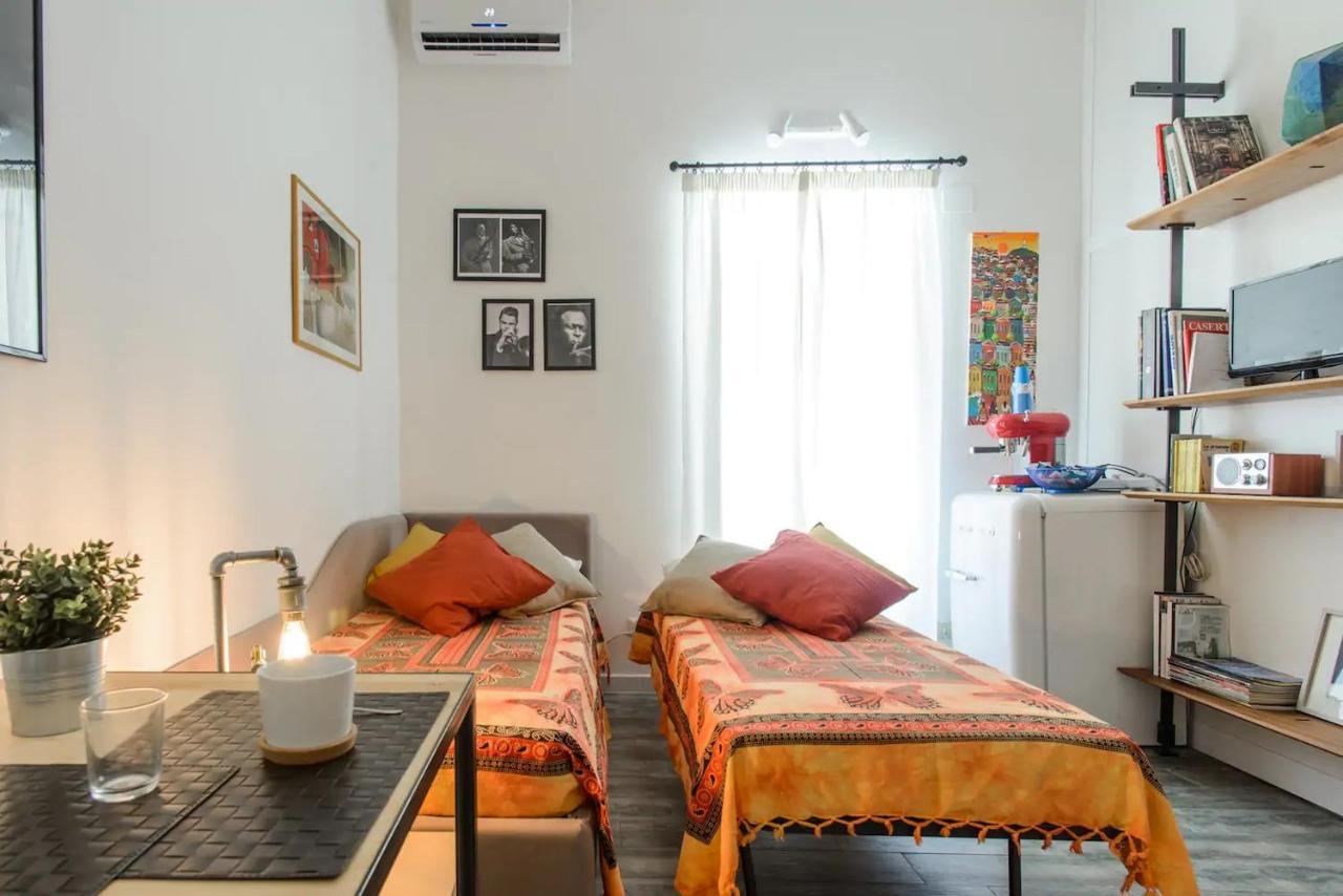 Vesuvius A Mezzocannone Apartment Napoli Ngoại thất bức ảnh